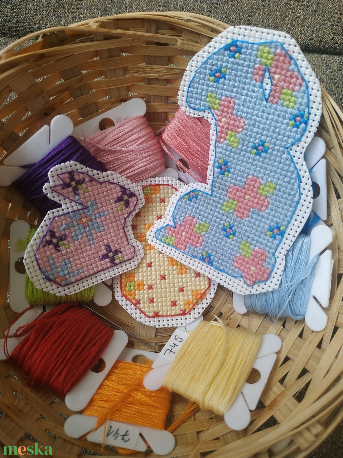 Hímzett nyuszik - diy (csináld magad) - szabásminta, útmutató - hímzés minta - Meska.hu Hímzett nyuszik - diy (csináld magad) - szabásminta, útmutató - hímzés minta - Meska.hu