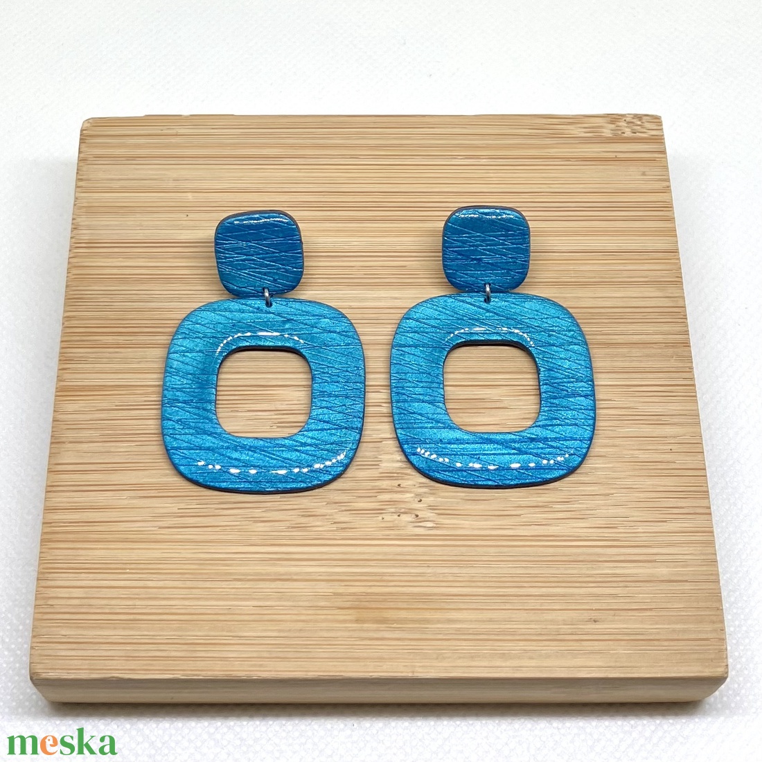 Sarah fényes kék fülbevaló - ékszer - fülbevaló - lógó fülbevaló - Meska.hu