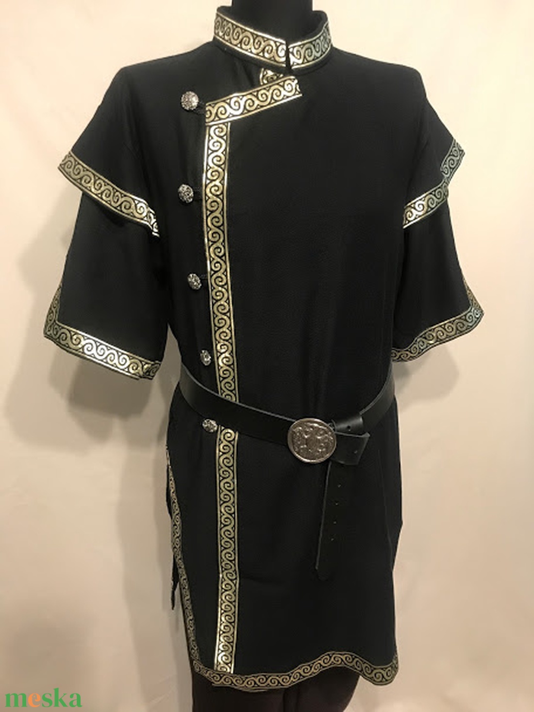 Kaftán fekete-arany mongol fazon - ruha & divat - férfi ruha - Meska.hu Kaftán fekete-arany mongol fazon - ruha & divat - férfi ruha - Meska.hu