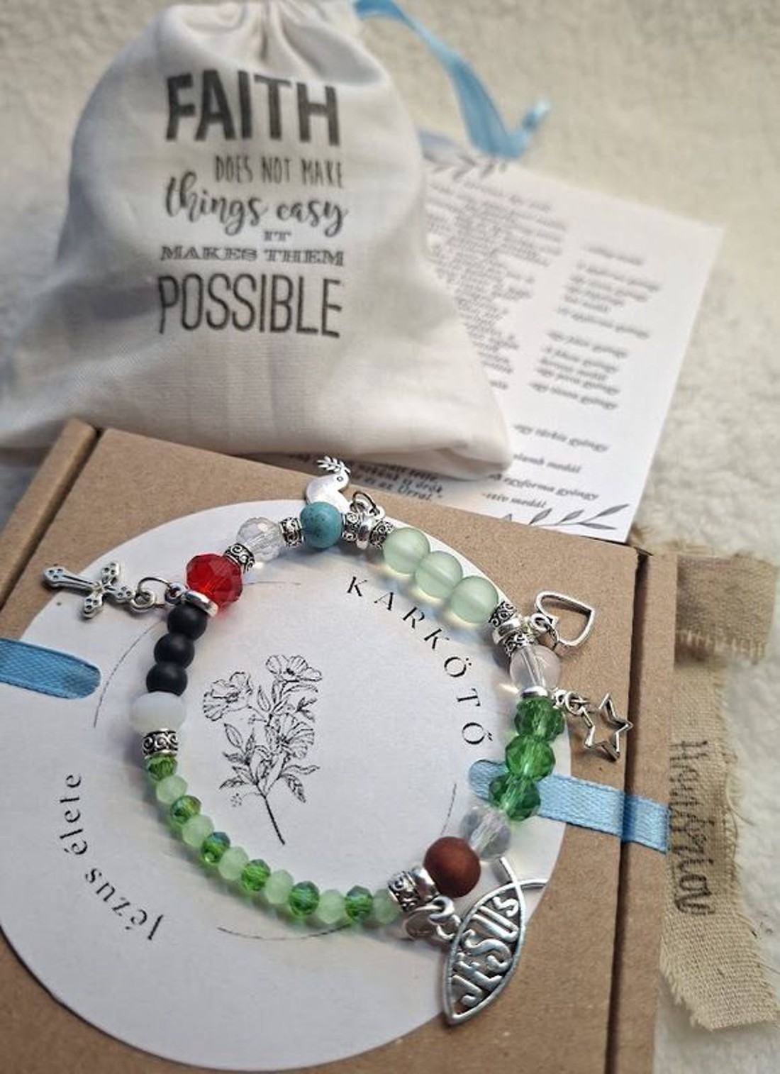 Jézus élete - keresztény történet karkötő-zöld-100 - ékszer - karkötő - bogyós karkötő - Meska.hu