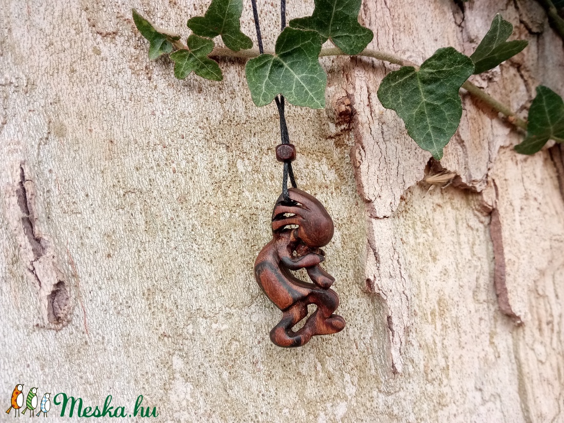 Kokopelli medál - ékszer - nyaklánc - medál - Meska.hu Kokopelli medál - ékszer - nyaklánc - medál - Meska.hu
