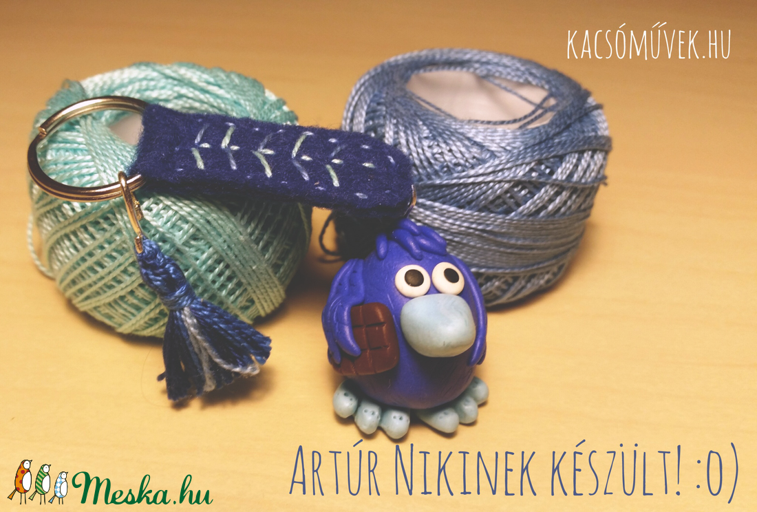 Gombóc Artúr kulcstartó -  - Meska.hu