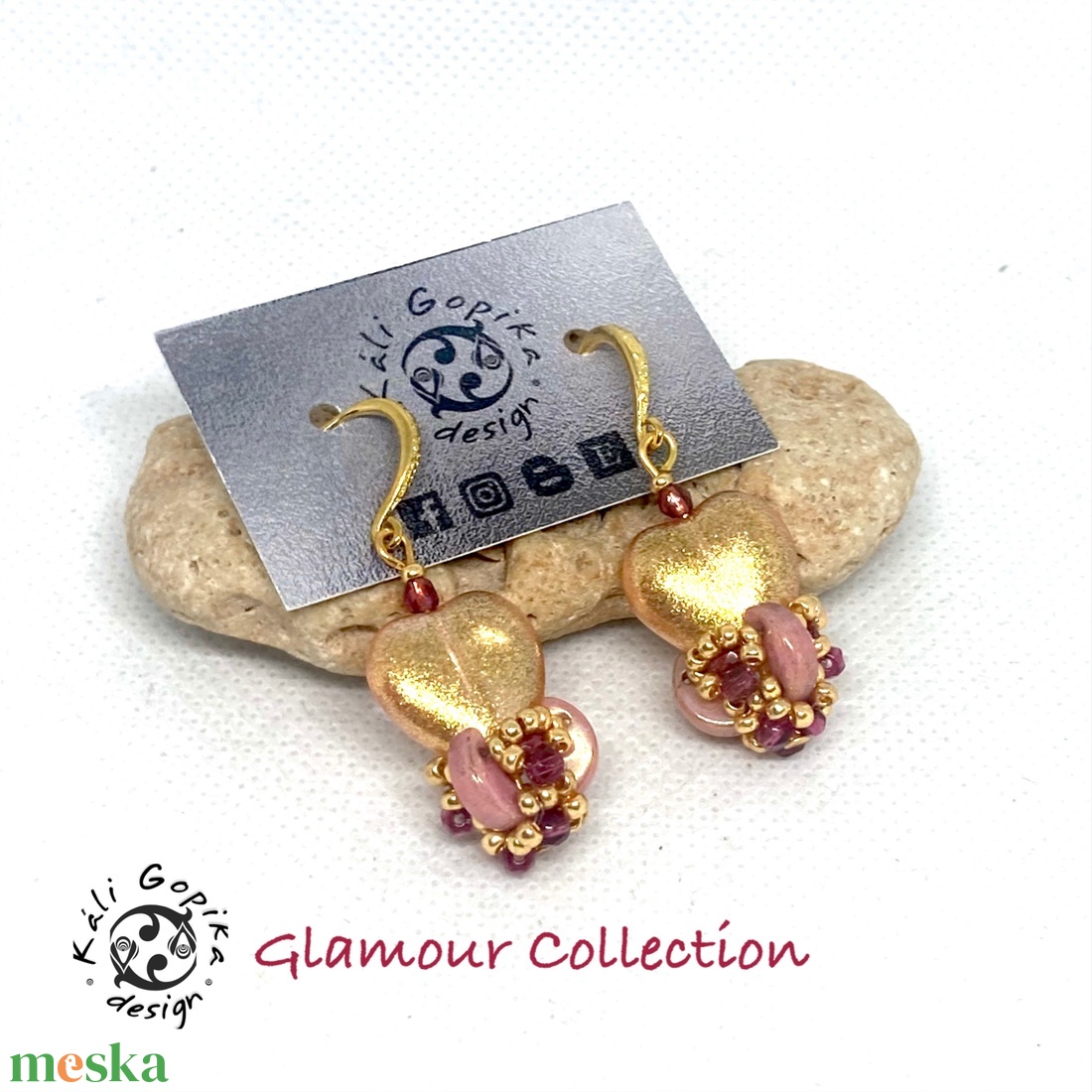 Arany bordó gyöngyös logó szív fülbevaló  - ékszer - fülbevaló - lógó fülbevaló - Meska.hu