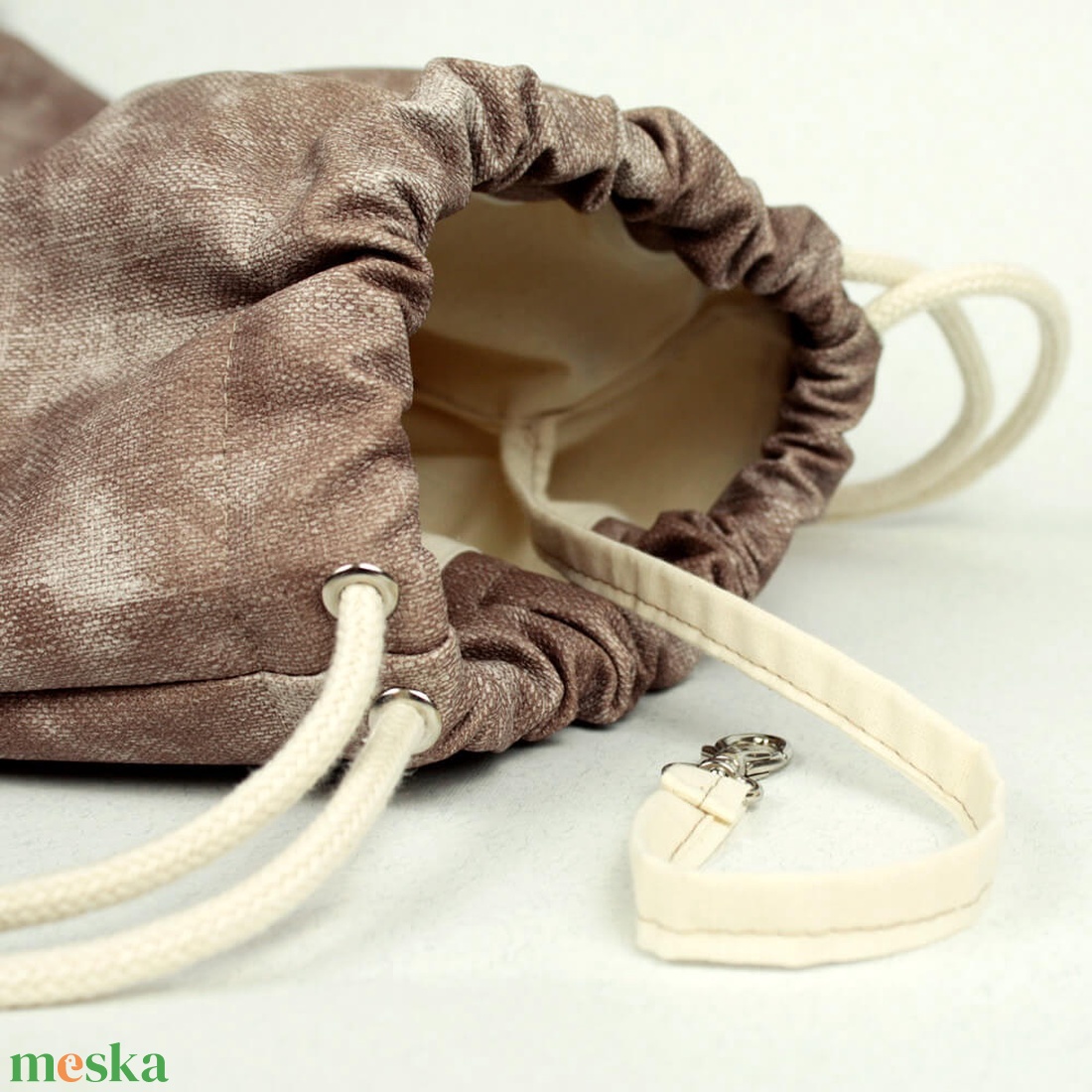 Gymbag / hátizsák / oldalsó rejtett zsebbel - táska & tok - hátizsák - hátizsák - Meska.hu Gymbag / hátizsák / oldalsó rejtett zsebbel - táska & tok - hátizsák - hátizsák - Meska.hu