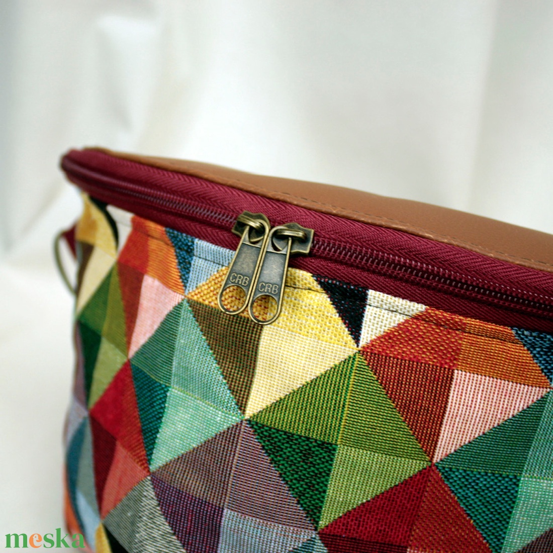 Övtáska modern színes mintával - táska & tok - övtáska - Meska.hu