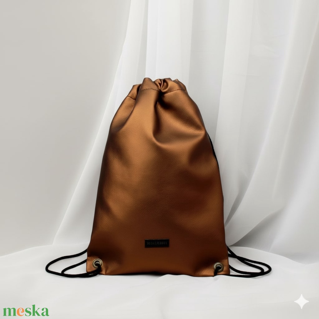Gymbag / bronz/ barna / hátizsák / tornazsák / oldalsó rejtett zsebbel / S méret - táska & tok - hátizsák - hátizsák - Meska.hu Gymbag / bronz/ barna / hátizsák / tornazsák / oldalsó rejtett zsebbel / S méret - táska & tok - hátizsák - hátizsák - Meska.hu