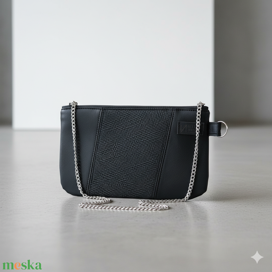 Boritéktáska csuklópánttal / kis táska / clutch / textilbőr  - táska & tok - variálható táska - Meska.hu