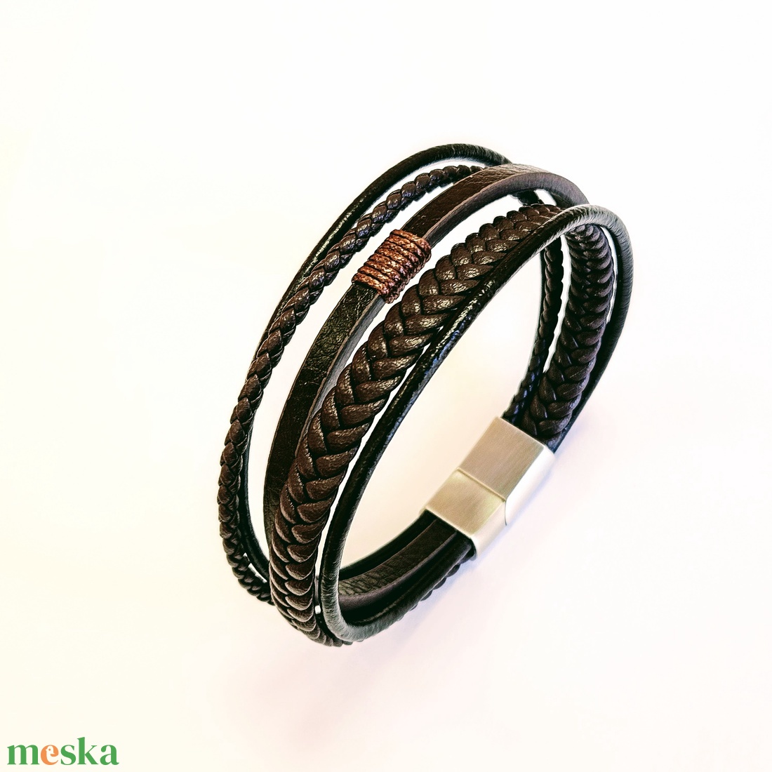 19-23 cm Elegáns bőr férfi karkötő barna ezüst többsoros - ékszer - karkötő - fonott karkötő - Meska.hu 19-23 cm Elegáns bőr férfi karkötő barna ezüst többsoros - ékszer - karkötő - fonott karkötő - Meska.hu