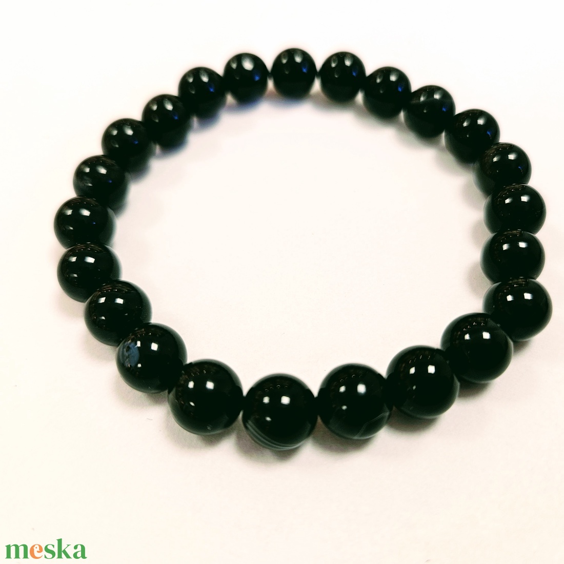 Pompás ónix bogyós karkötő gumis(8 mm) - ékszer - karkötő - bogyós karkötő - Meska.hu