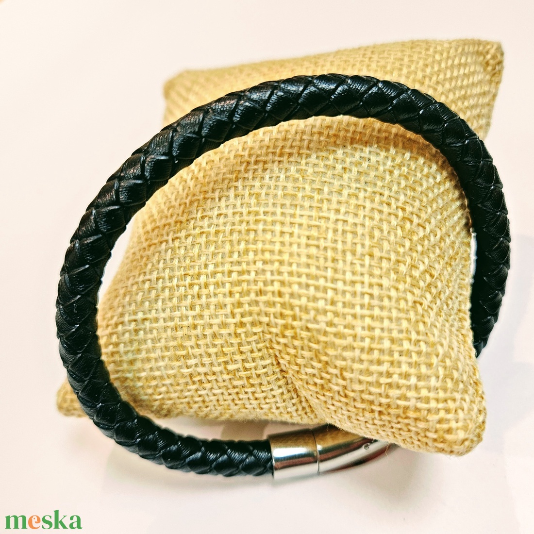 19-23 cm Elegáns bőr férfi karkötő fekete ezüst - ékszer - karkötő - széles karkötő - Meska.hu 19-23 cm Elegáns bőr férfi karkötő fekete ezüst - ékszer - karkötő - széles karkötő - Meska.hu