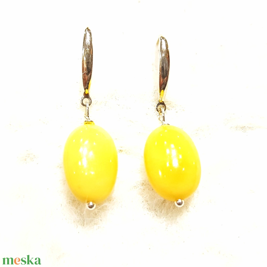 Borostyán  fülbevaló ezüst szereléssel.  - ékszer - fülbevaló - lógó csepp fülbevaló - Meska.hu