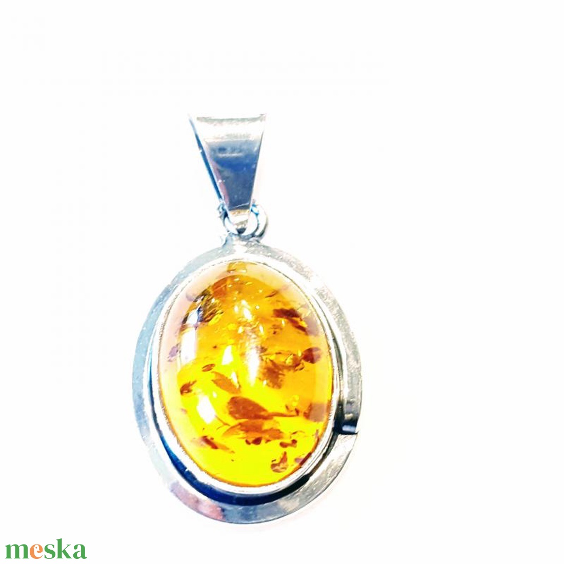 Borostyán medál  ezüst foglalatban. - ékszer - nyaklánc - medál - Meska.hu
