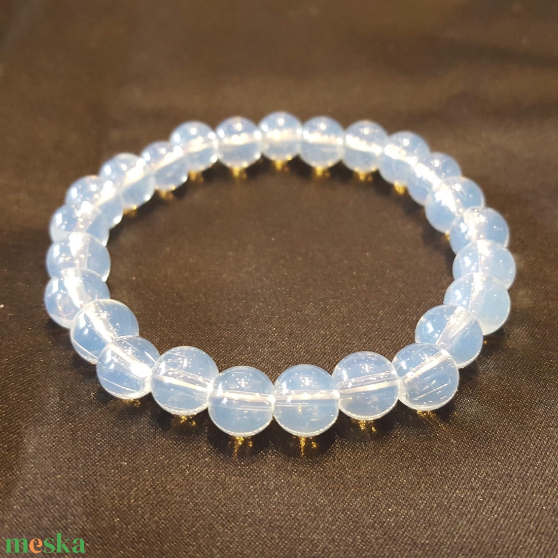 Pompás opál bogyós karkötő gumis(8 mm) - ékszer - karkötő - bogyós karkötő - Meska.hu