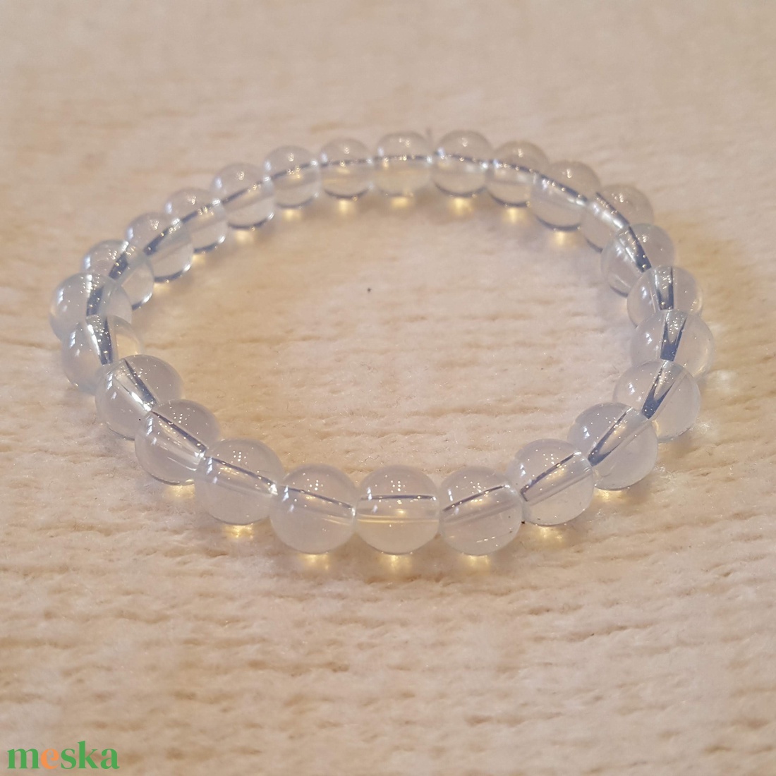 Pompás opál bogyós karkötő gumis(8 mm) - ékszer - karkötő - bogyós karkötő - Meska.hu