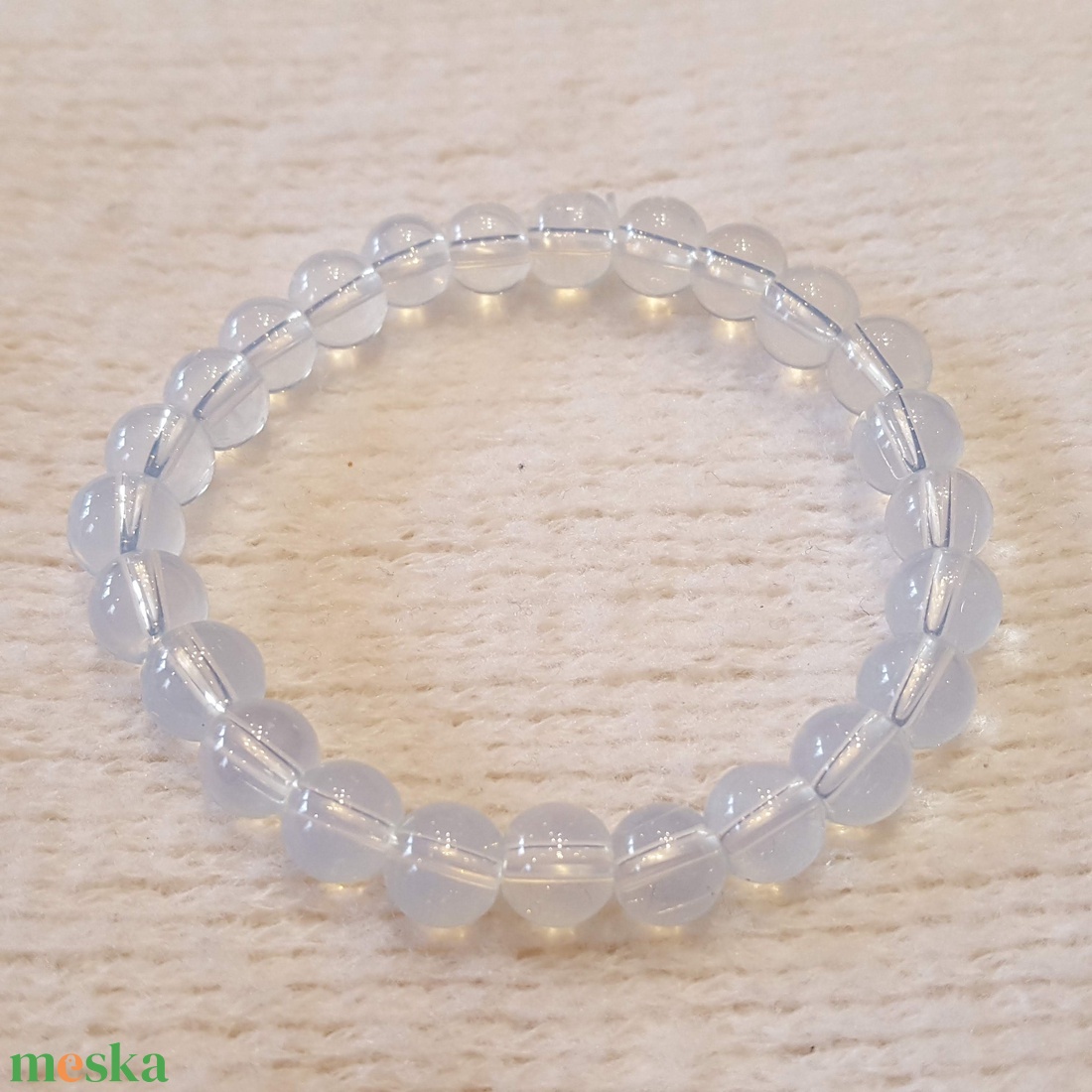 Pompás opál bogyós karkötő gumis(8 mm) - ékszer - karkötő - bogyós karkötő - Meska.hu