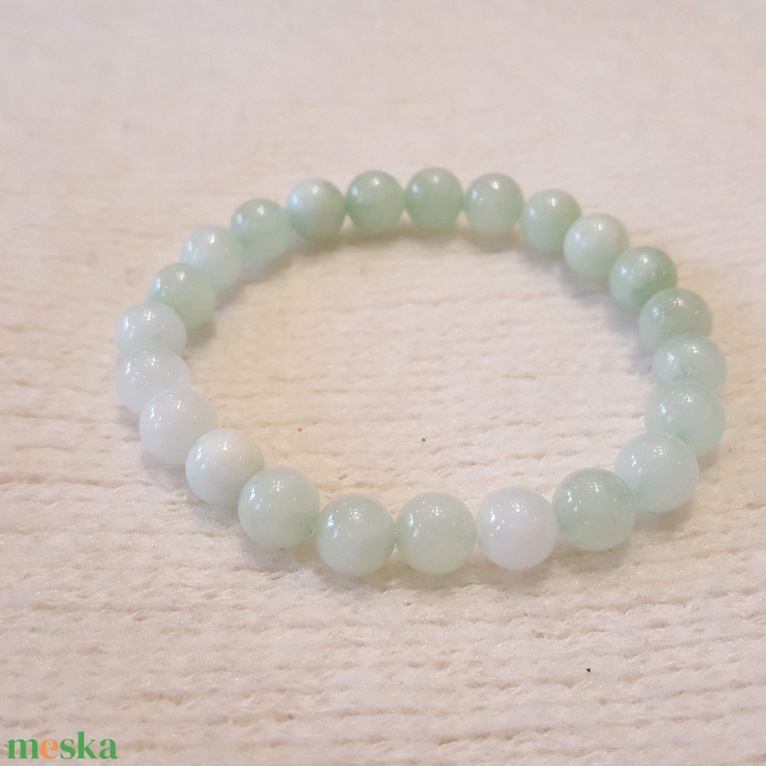 Pompás krizopráz bogyós karkötő gumis(8 mm) - ékszer - karkötő - bogyós karkötő - Meska.hu