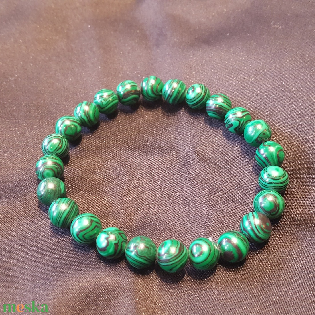 Pompás malachit bogyós karkötő gumis(8 mm) - ékszer - karkötő - bogyós karkötő - Meska.hu
