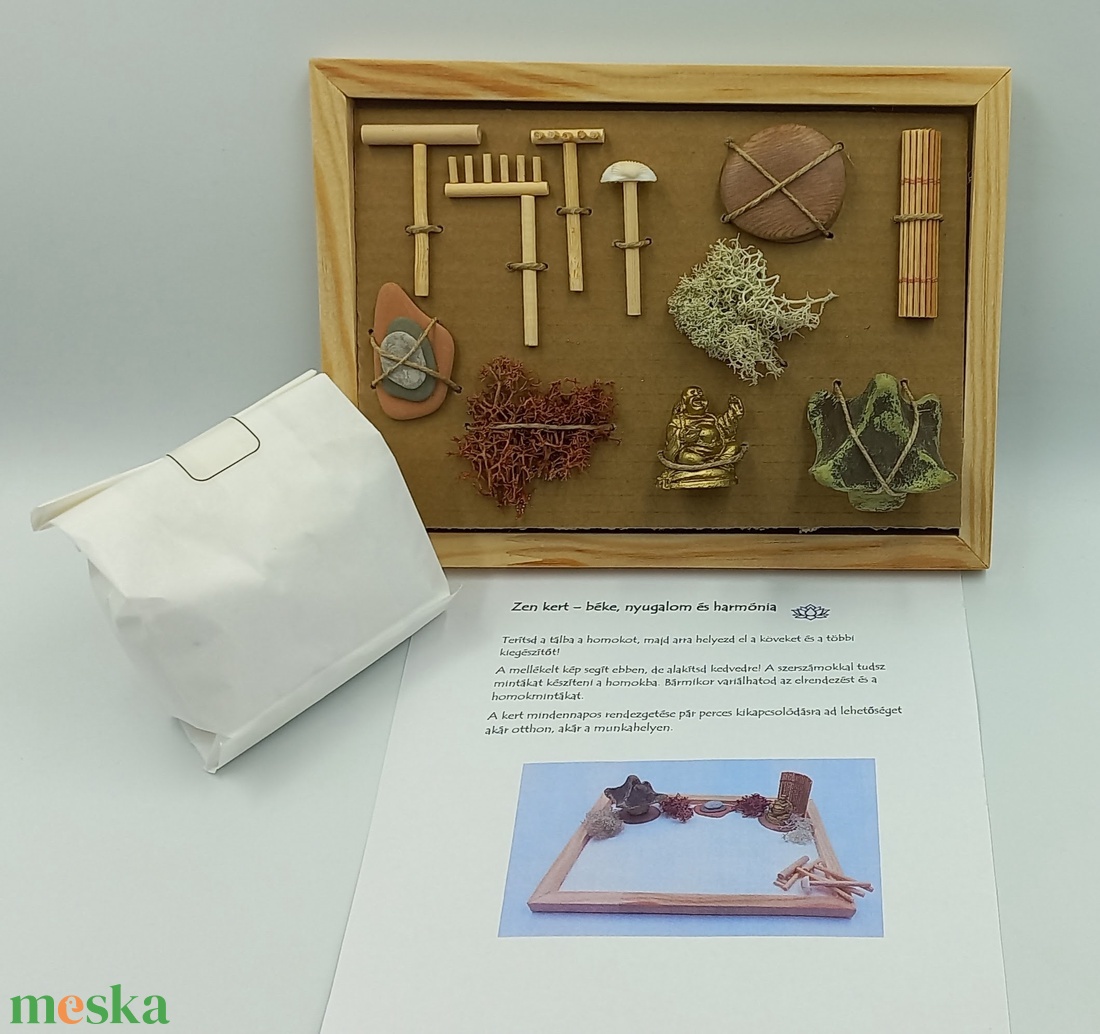 Japán kert (kis) - házikóval és arany Buddhával - diy (csináld magad) - egységcsomag - Meska.hu Japán kert (kis) - házikóval és arany Buddhával - diy (csináld magad) - egységcsomag - Meska.hu