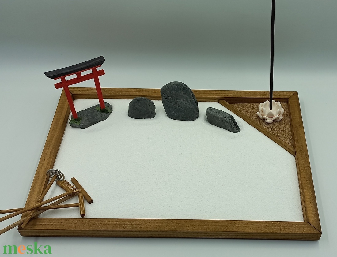 Japán kert (nagy)- torii kapuval és füstölővel - diy (csináld magad) - egységcsomag - Meska.hu Japán kert (nagy)- torii kapuval és füstölővel - diy (csináld magad) - egységcsomag - Meska.hu
