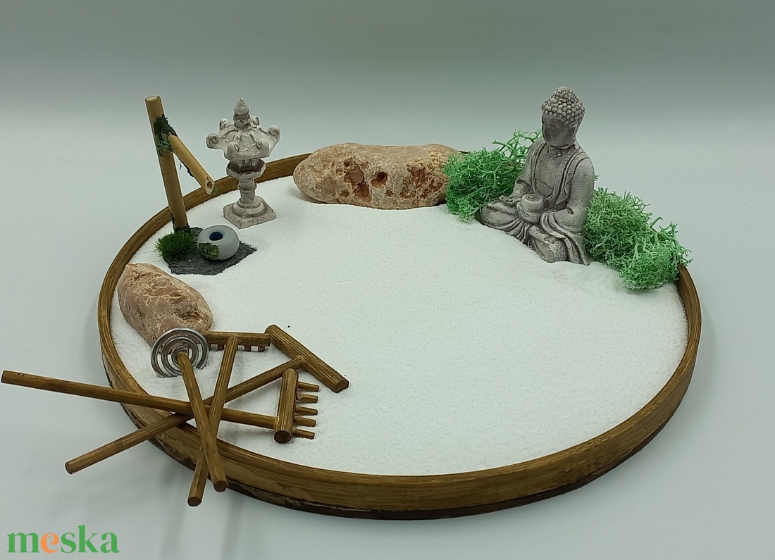 Japán kert (nagy)- csobogóval, lámpással és Buddhával - diy (csináld magad) - egységcsomag - Meska.hu Japán kert (nagy)- csobogóval, lámpással és Buddhával - diy (csináld magad) - egységcsomag - Meska.hu