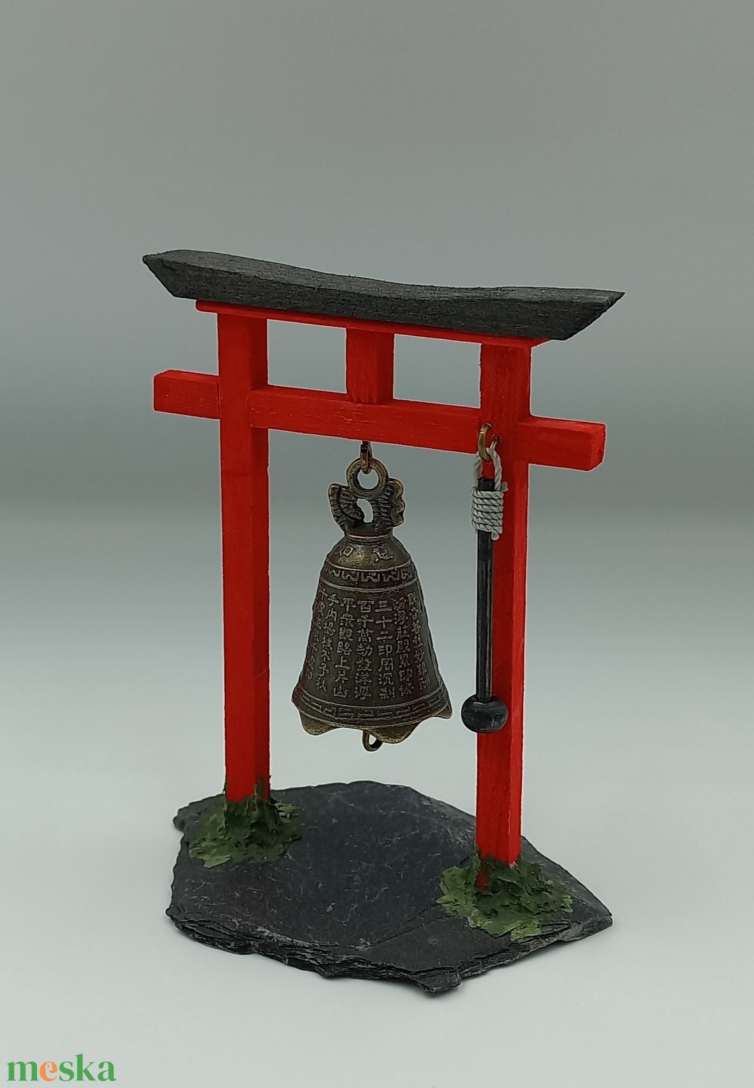 Torii kapu haranggal - Japánkert kiegészítő  - otthon & életmód - dekoráció - asztal és polc dekoráció - japánkert - Meska.hu