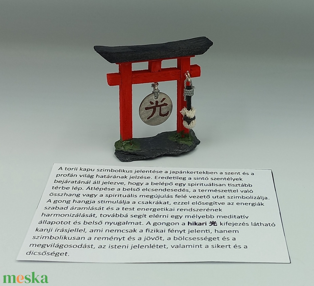 Kis torii kapu gonggal - Japánkert kiegészítő - otthon & életmód - dekoráció - asztal és polc dekoráció - japánkert - Meska.hu