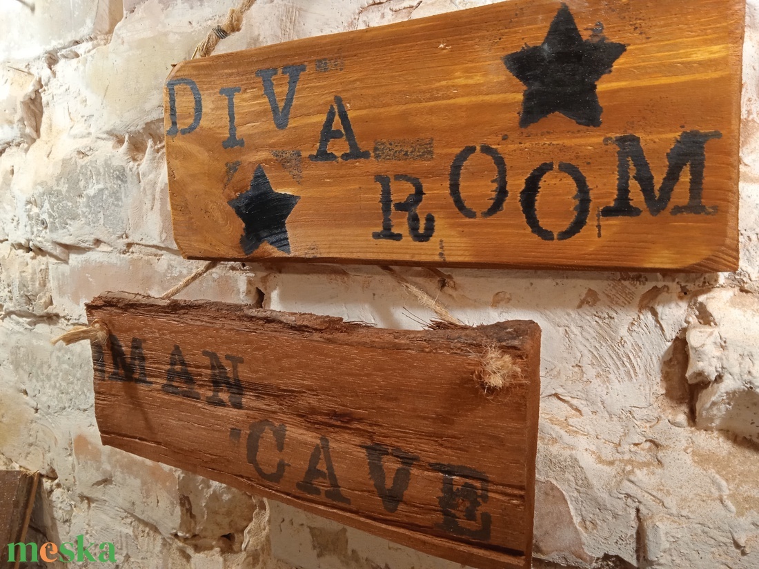 Man Cave / Diva Room / Férfi Barlang / Díva szoba fa fali tábla szett - otthon & életmód - dekoráció - fali és függő dekoráció - függődísz - Meska.hu