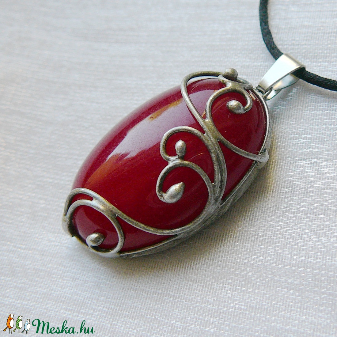 Jáde medál - ékszer - nyaklánc - medálos nyaklánc - Meska.hu