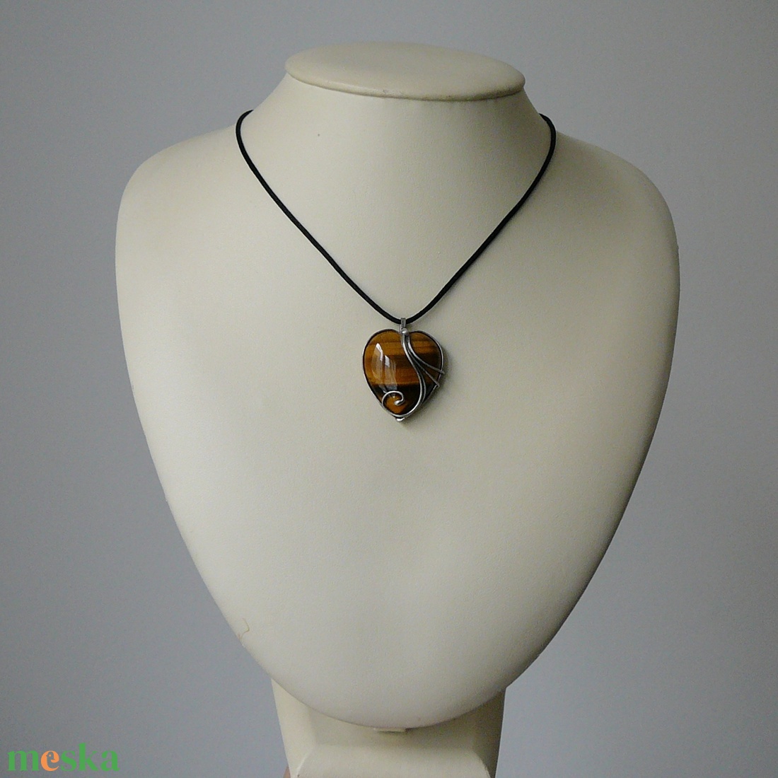 Tigrisszem szív medál - ékszer - nyaklánc - medálos nyaklánc - Meska.hu