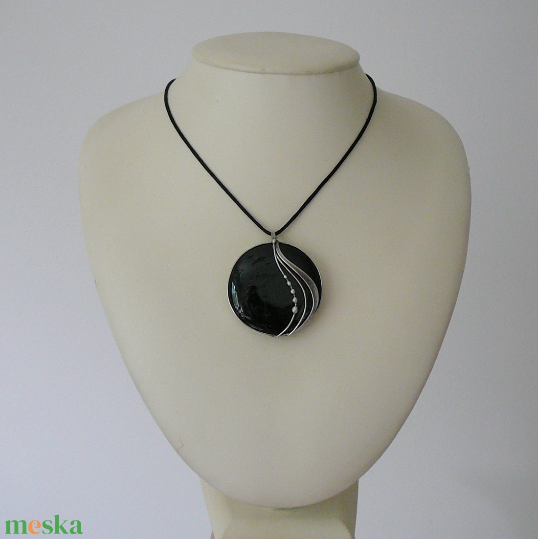 Fekete turmalin medál - ékszer - nyaklánc - medálos nyaklánc - Meska.hu