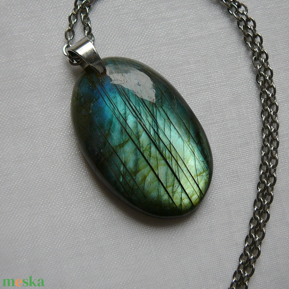 Labradorit medálos nyaklánc - ékszer - nyaklánc - medál - Meska.hu