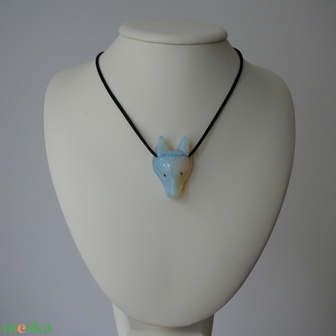 Opalit farkas medálos nyaklánc - ékszer - nyaklánc - medálos nyaklánc - Meska.hu