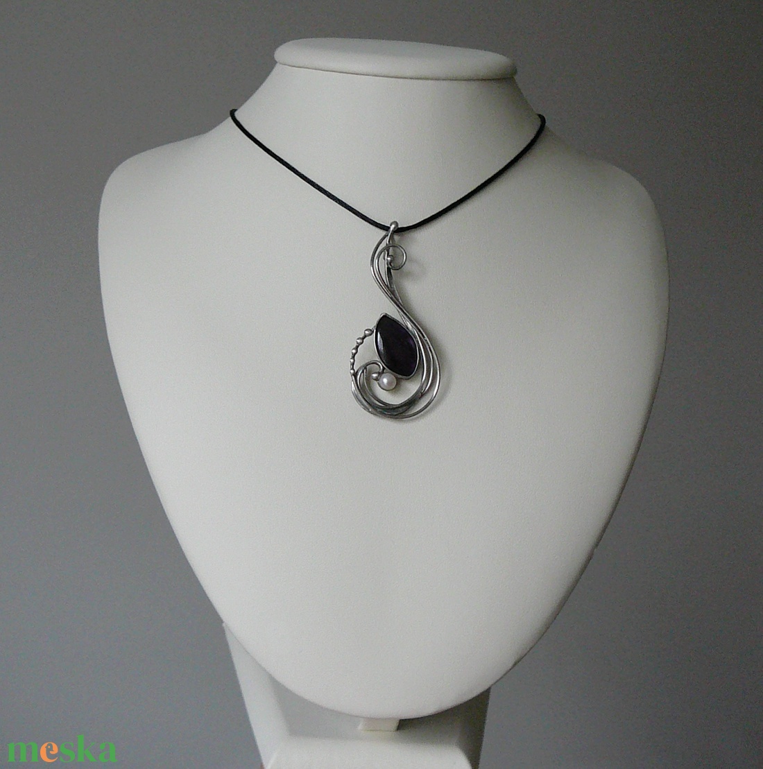 Ametiszt medál - ékszer - nyaklánc - medálos nyaklánc - Meska.hu