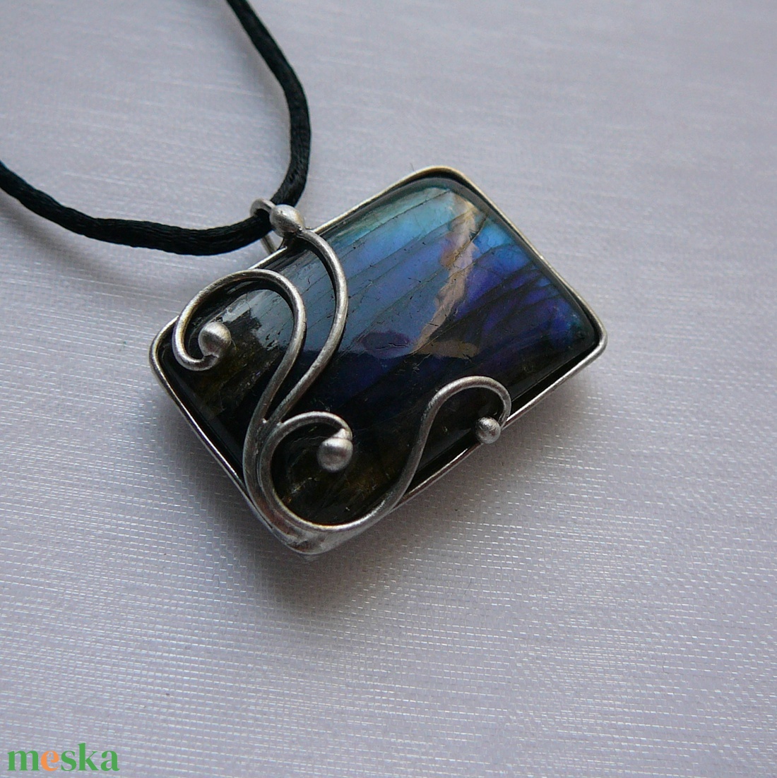 Labradorit medál - ékszer - nyaklánc - medál - Meska.hu