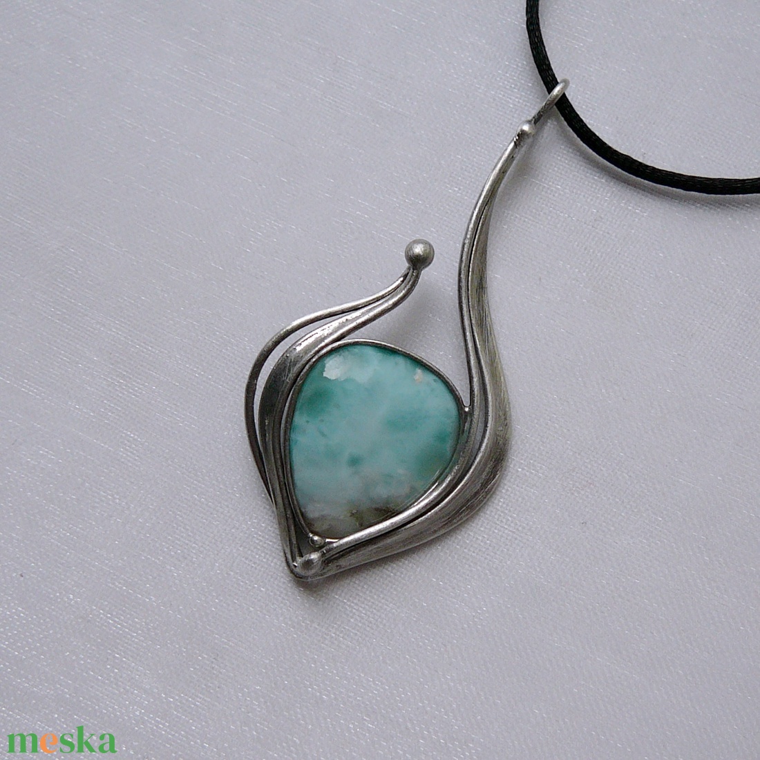 Larimár medál - ékszer - nyaklánc - medálos nyaklánc - Meska.hu