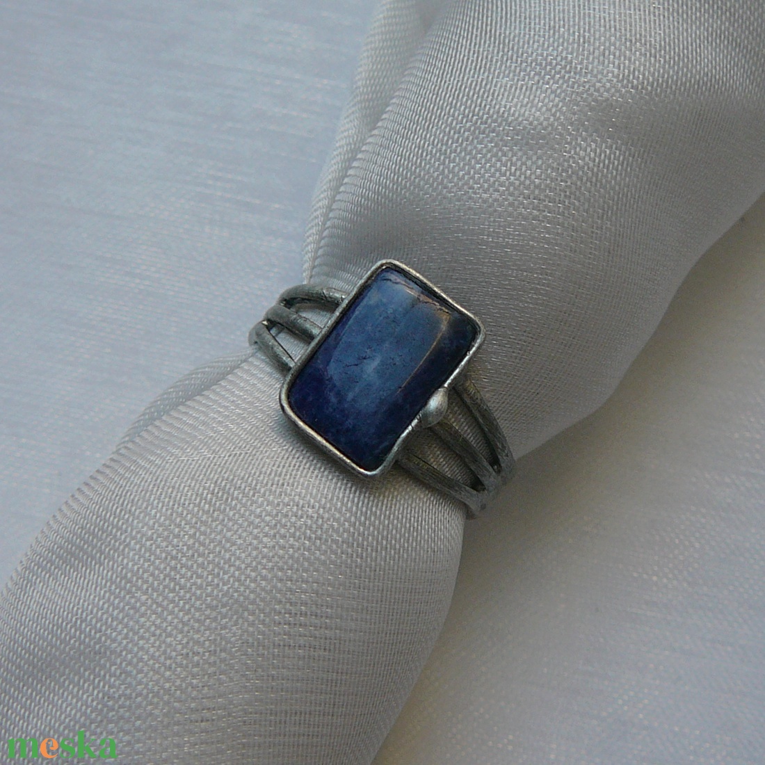 Szodalit gyűrű - ékszer - gyűrű - szoliter gyűrű - Meska.hu