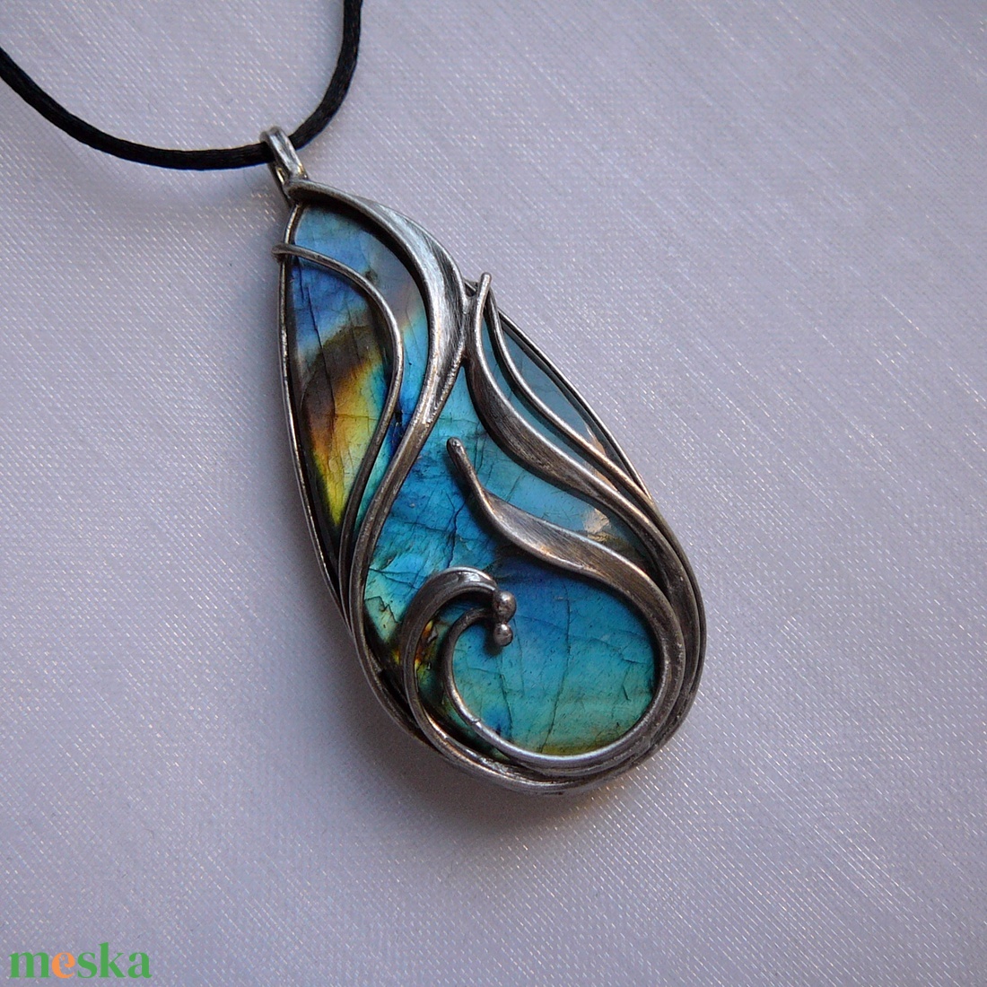 Labradorit medál - ékszer - nyaklánc - medál - Meska.hu