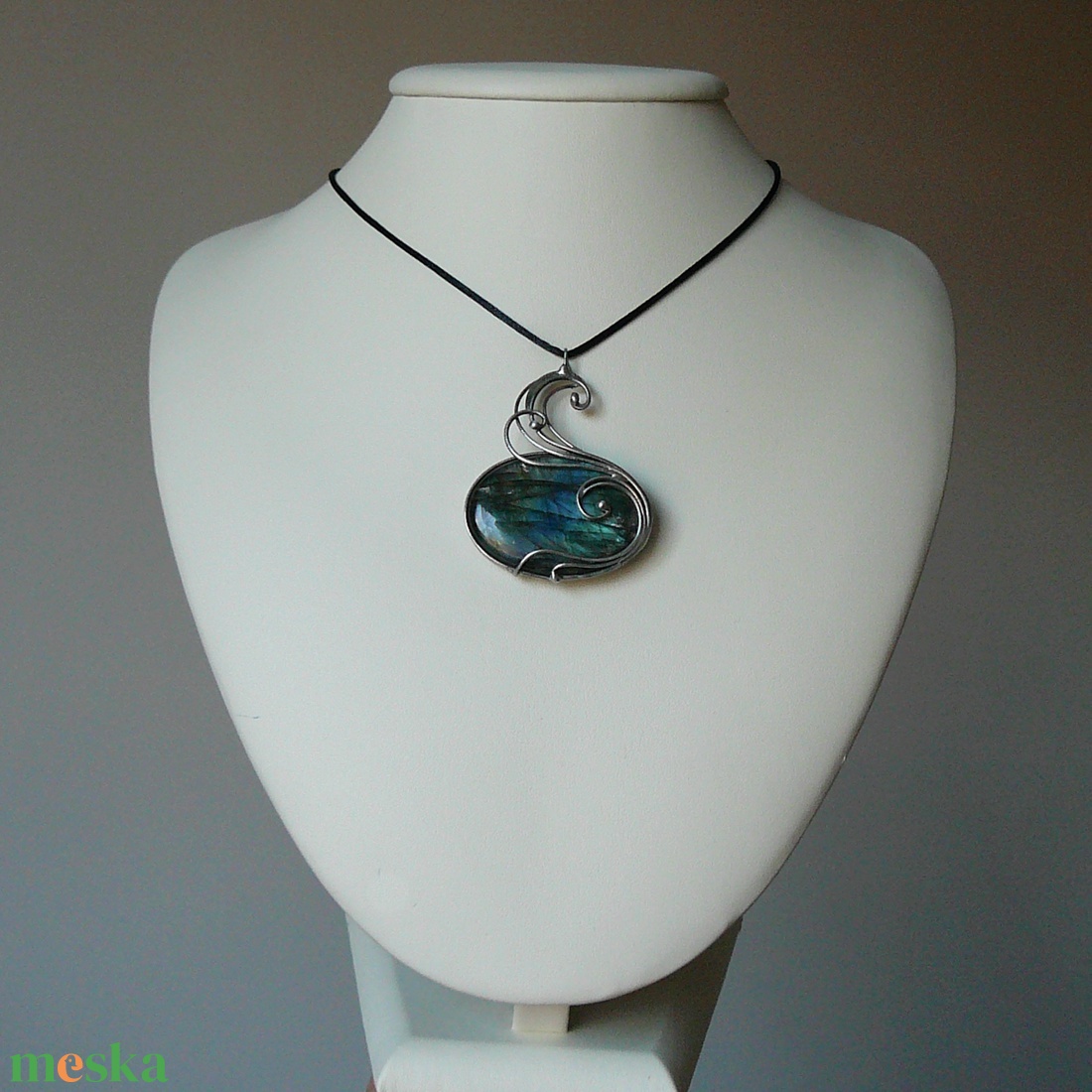 Labradorit medál - ékszer - nyaklánc - medál - Meska.hu