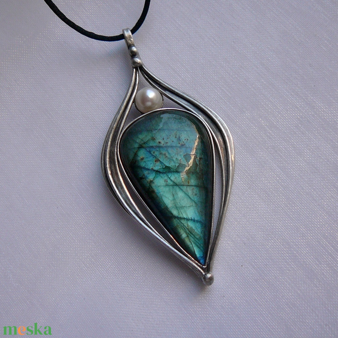 Labradorit medál - ékszer - nyaklánc - medál - Meska.hu