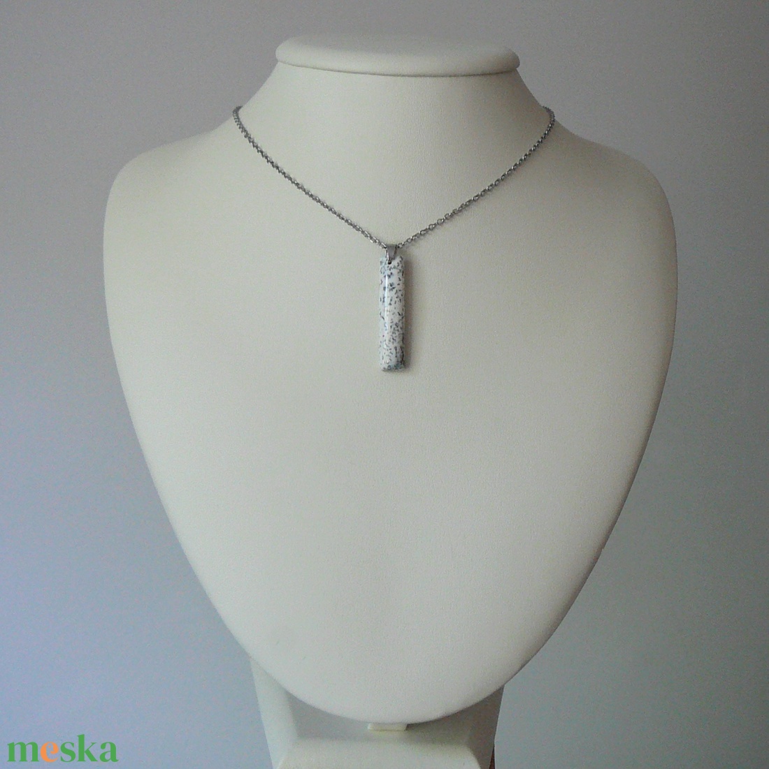 Merlinit medálos nyaklánc - ékszer - nyaklánc - medálos nyaklánc - Meska.hu