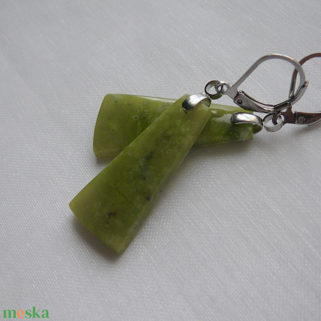 Zöld opál fülbevaló - ékszer - fülbevaló - lógó csepp fülbevaló - Meska.hu