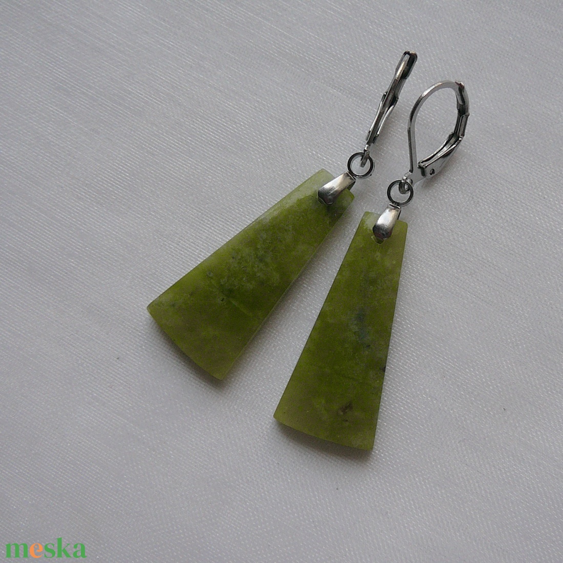 Zöld opál fülbevaló - ékszer - fülbevaló - lógó csepp fülbevaló - Meska.hu