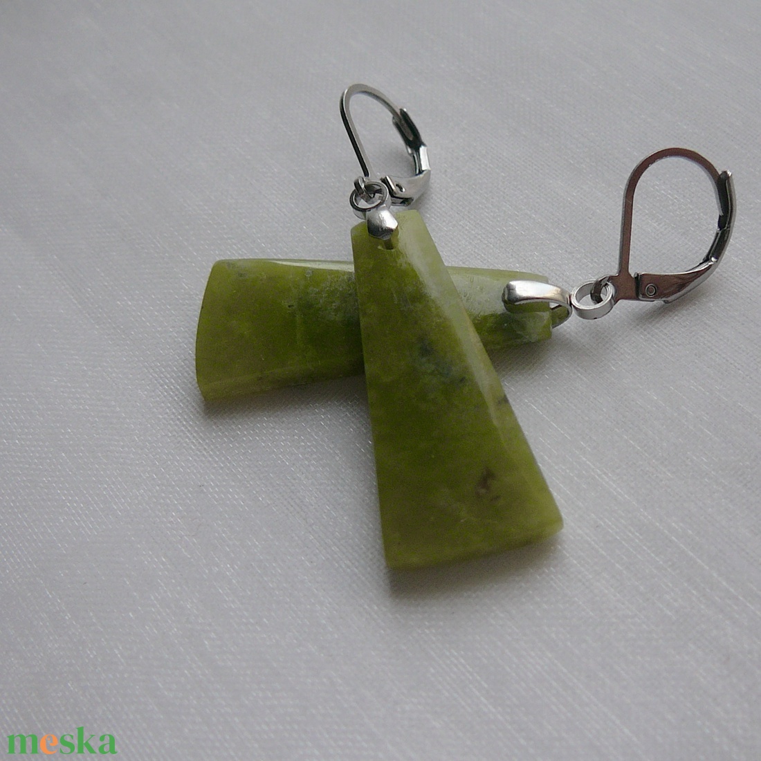 Zöld opál fülbevaló - ékszer - fülbevaló - lógó csepp fülbevaló - Meska.hu