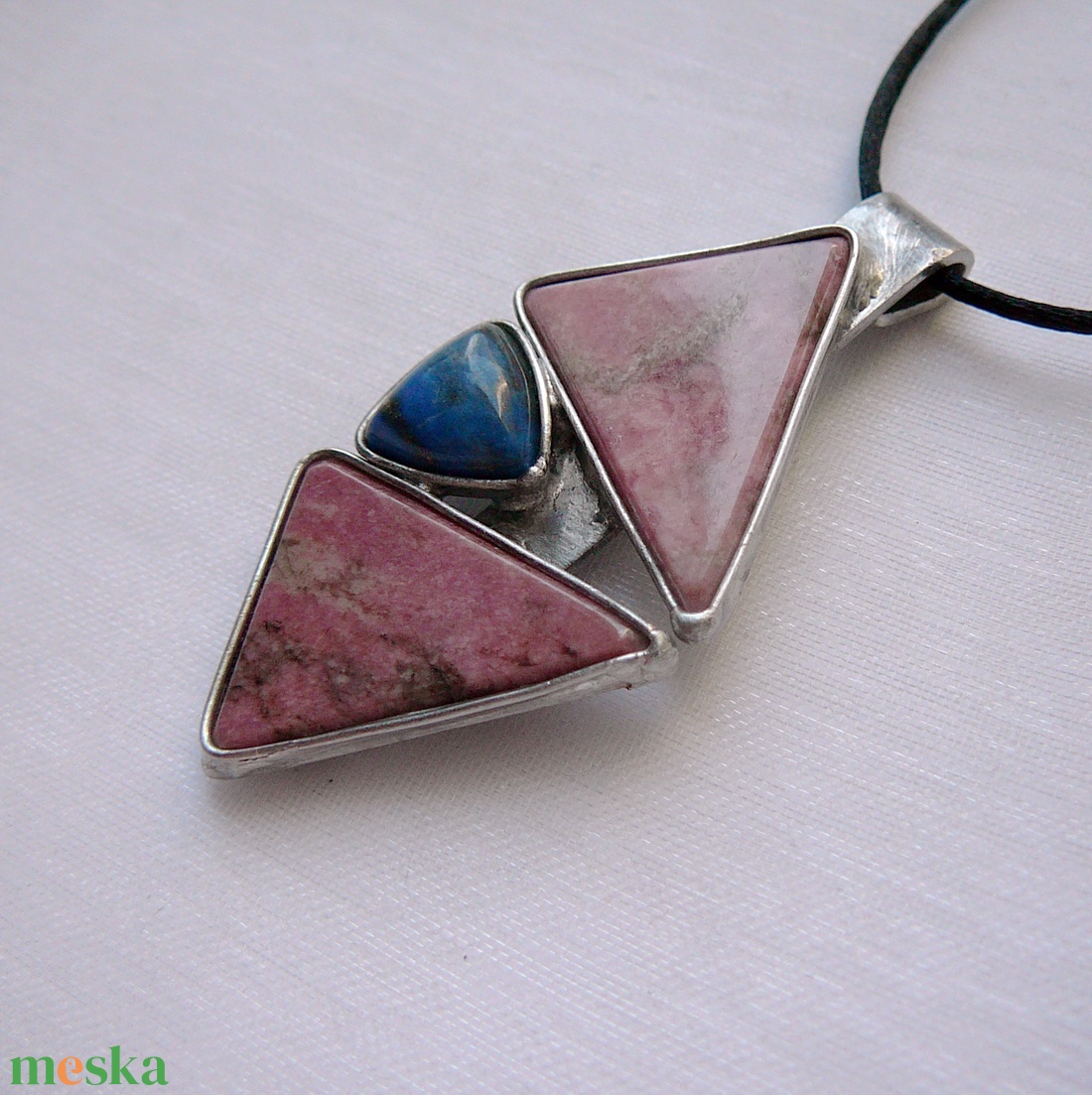 Rodonit medál - ékszer - nyaklánc - medálos nyaklánc - Meska.hu