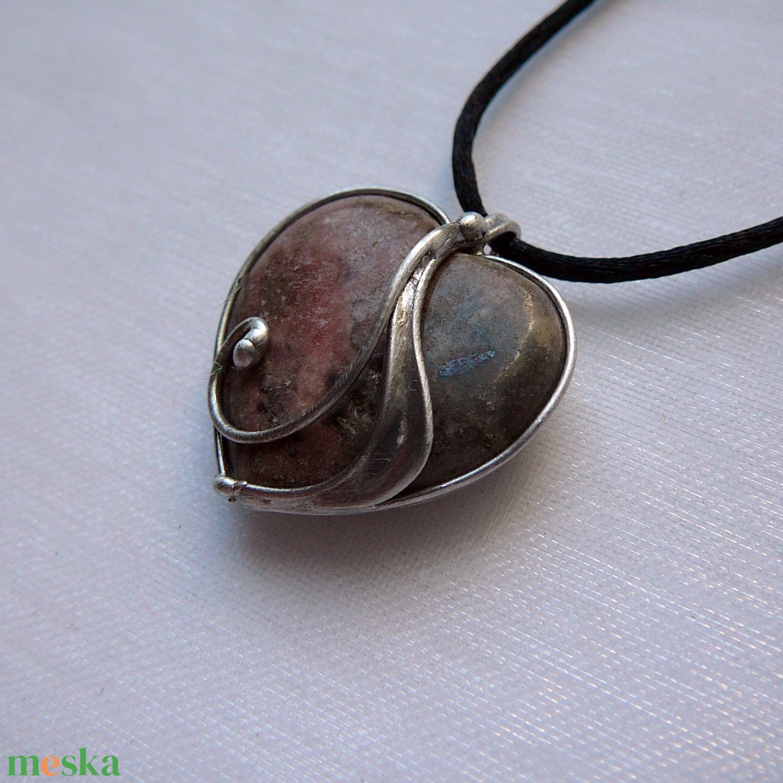 Rodonit mini szív medál - ékszer - nyaklánc - medálos nyaklánc - Meska.hu
