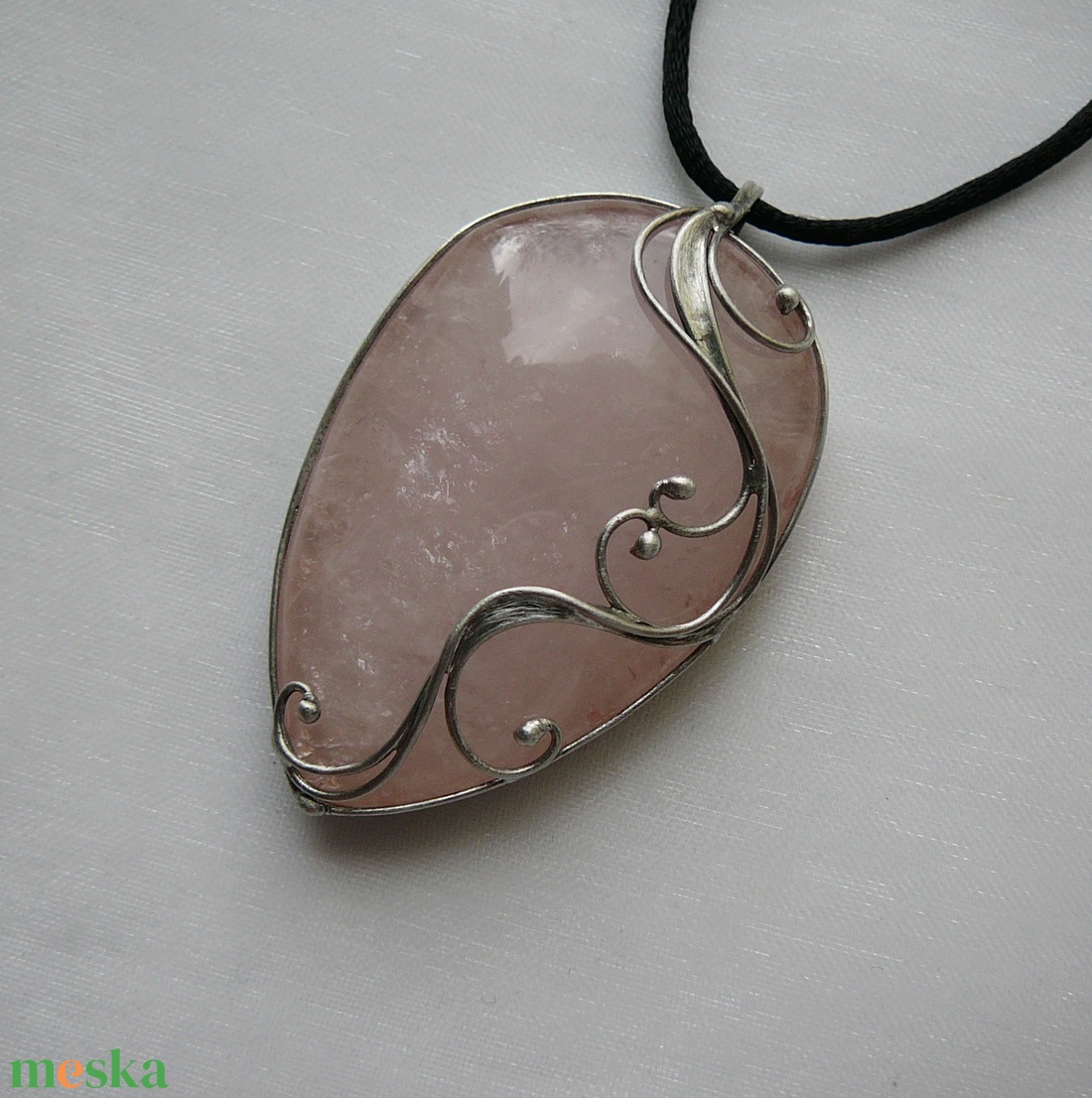 Rózsakvarc csepp medál - ékszer - nyaklánc - medálos nyaklánc - Meska.hu