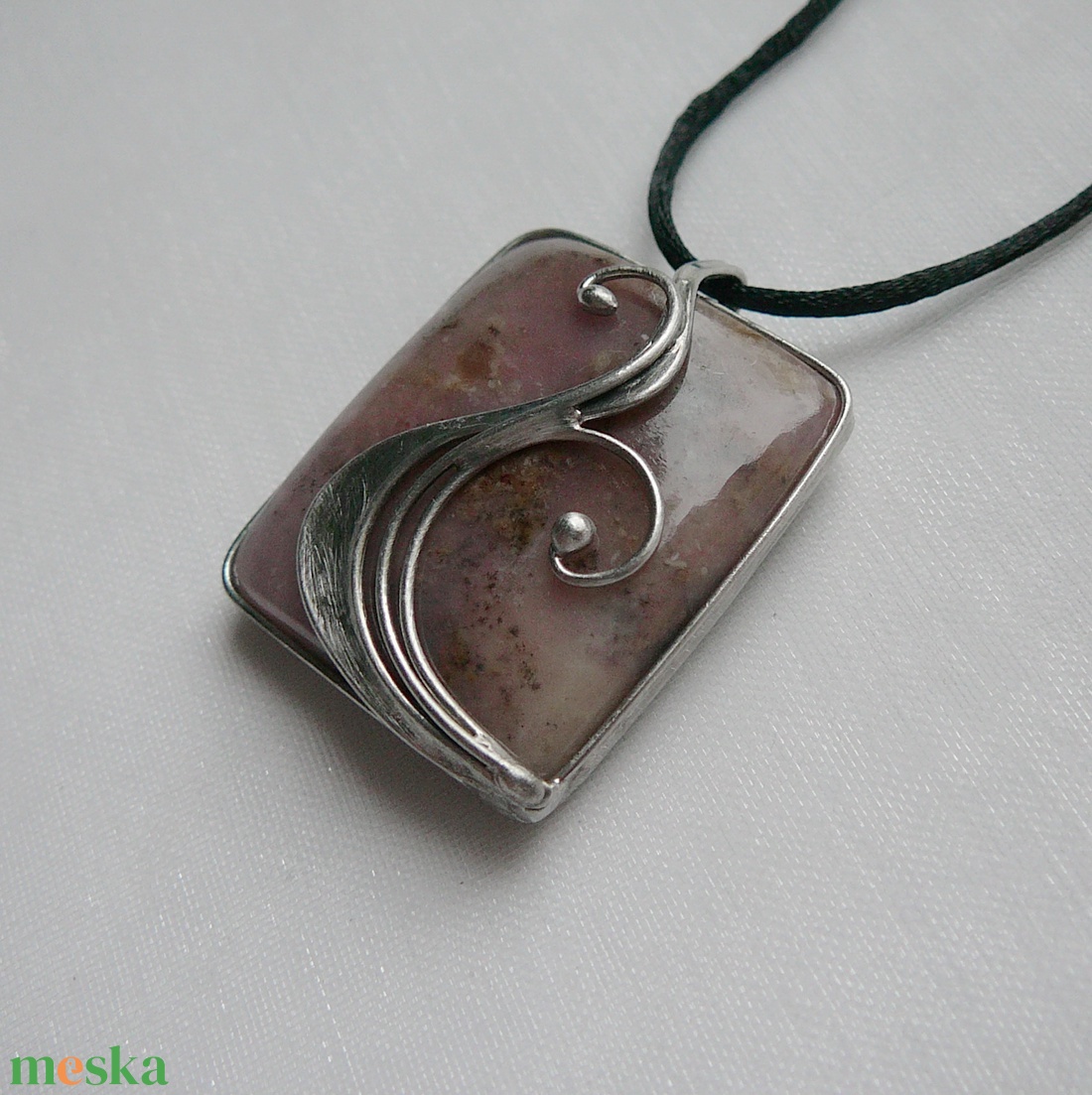 Rózsaszín opál medál - ékszer - nyaklánc - medálos nyaklánc - Meska.hu