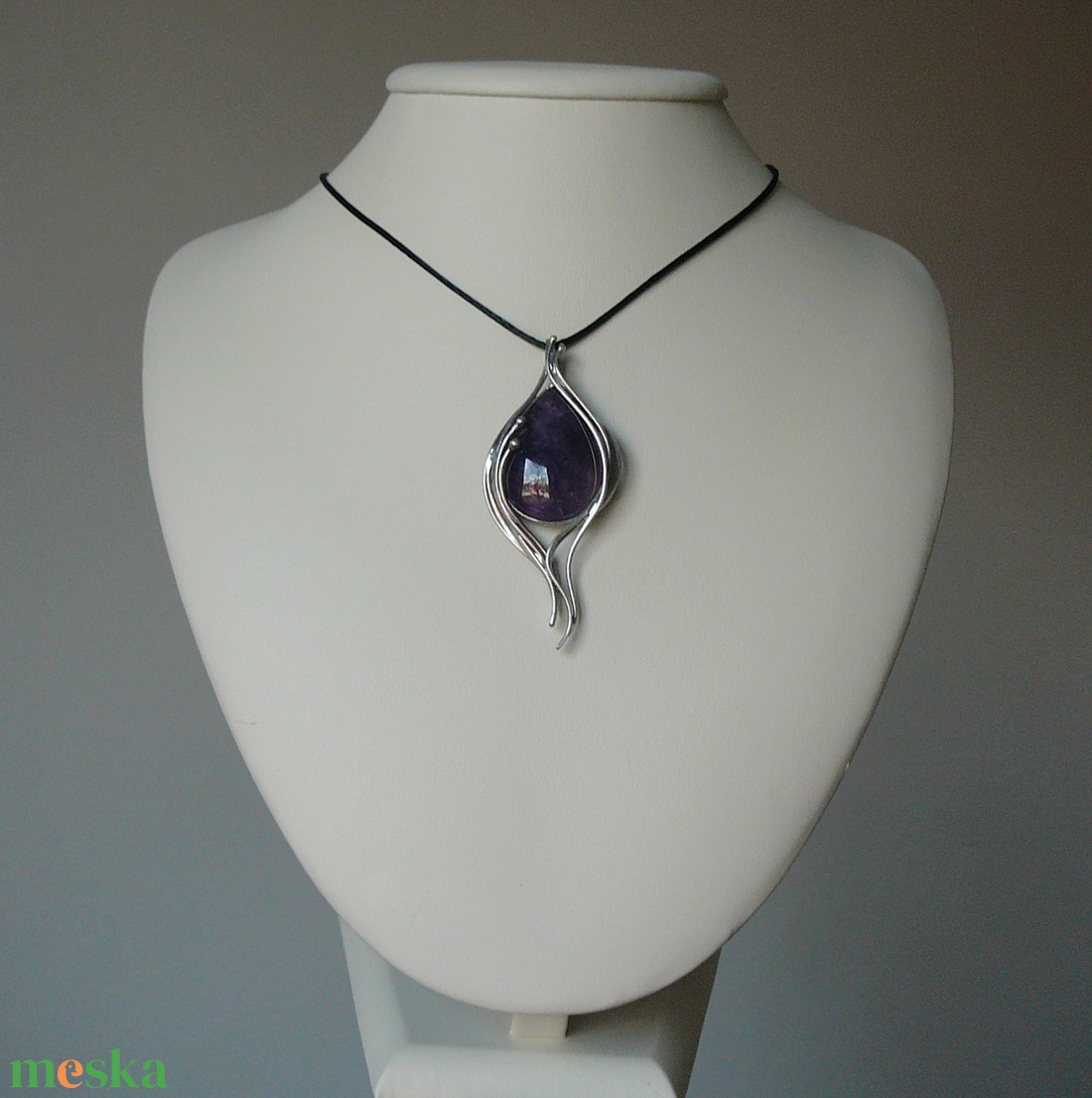 Ametiszt medál - ékszer - nyaklánc - medálos nyaklánc - Meska.hu