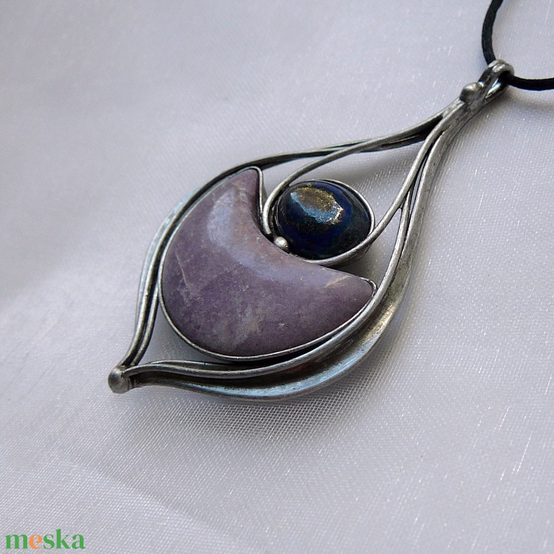 Lepidolit medál - ékszer - nyaklánc - medálos nyaklánc - Meska.hu