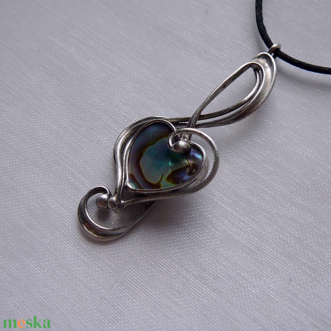 Pávakagyló violinkulcs medál - ékszer - nyaklánc - medálos nyaklánc - Meska.hu